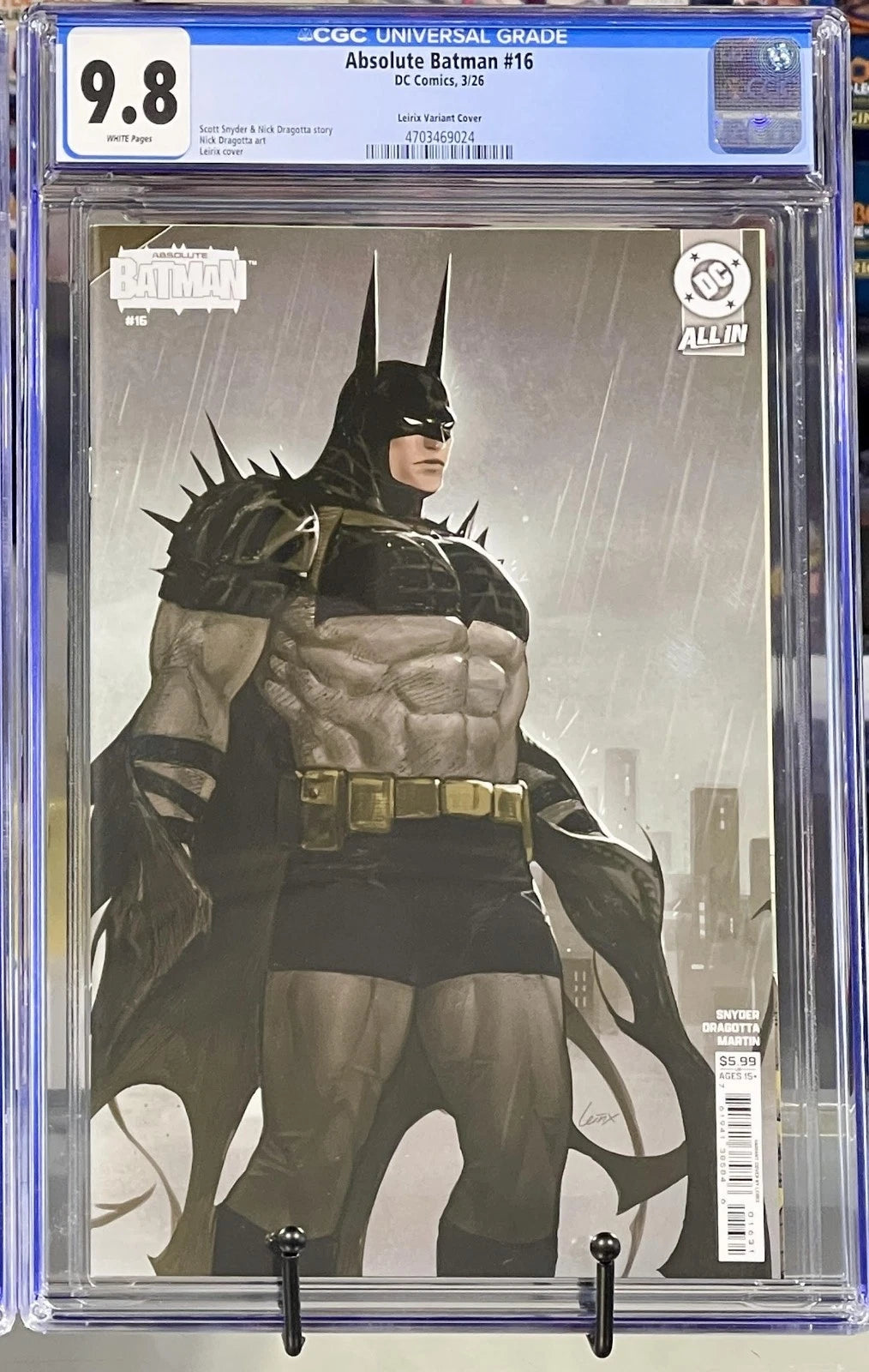 CGC 9.8 Absolute Batman #16 Leirix Variant (Connecting Wonder Woman 15)