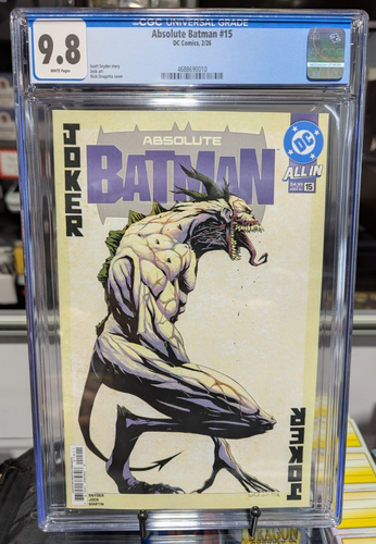 CGC 9.8 1st Printing Absolute Batman #15 (JOKER) Cover A SNYDER DRAGOTTA